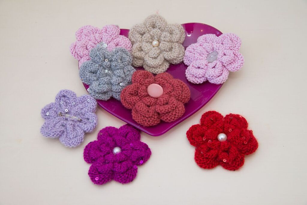 Knitted brooches